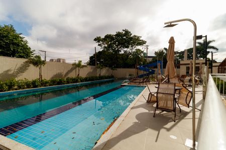 Apartamento à venda com 37m², 2 quartos e sem vaga Apartamento à venda com 37m², 2 quartos e sem vagaÁrea comum - Piscina