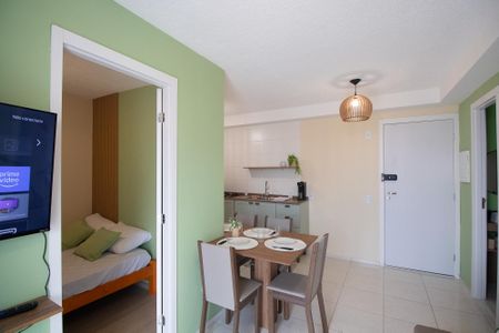 Sala de apartamento para alugar com 2 quartos, 37m² em Vila Guilherme, São Paulo