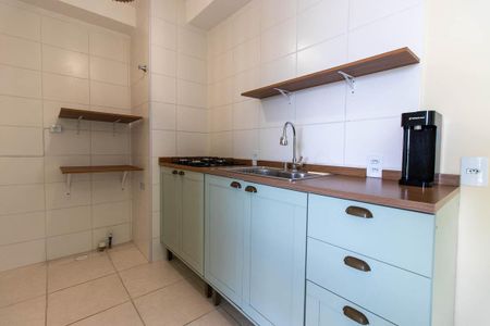 Apartamento à venda com 37m², 2 quartos e sem vaga Apartamento à venda com 37m², 2 quartos e sem vagaCozinha e Área de Serviço