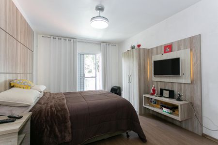 Casa à venda com 320m², 3 quartos e 4 vagasSuíte 1