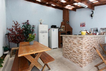 Casa à venda com 320m², 3 quartos e 4 vagasChurrasqueira