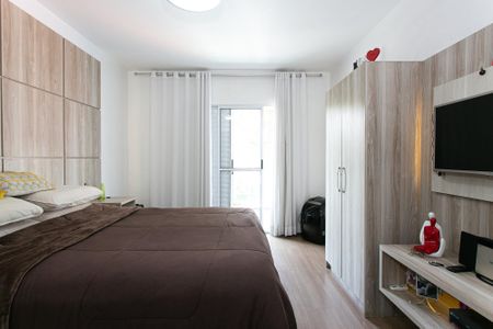 Casa à venda com 320m², 3 quartos e 4 vagasSuíte 1