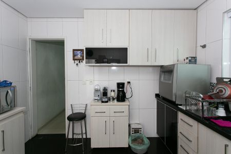 Casa à venda com 320m², 3 quartos e 4 vagasCozinha