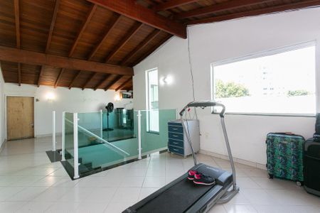 Casa à venda com 320m², 3 quartos e 4 vagasSótão