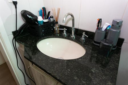 Casa à venda com 320m², 3 quartos e 4 vagasBanheiro da Suíte 2