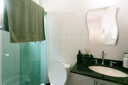 Casa à venda com 320m², 3 quartos e 4 vagasBanheiro da Suíte 3