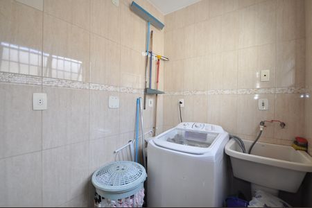 Casa para alugar com 400m², 3 quartos e 1 vagaÁrea de Serviço 2