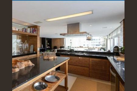 Apartamento à venda com 400m², 4 quartos e 4 vagasFoto 22