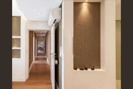 Apartamento à venda com 400m², 4 quartos e 4 vagasFoto 35