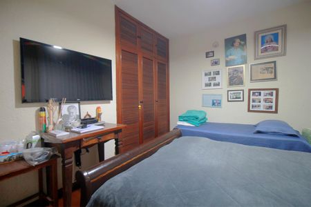 Casa à venda com 460m², 4 quartos e 4 vagasSuite 2