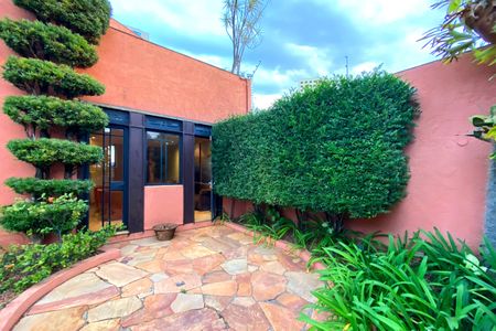 Casa à venda com 460m², 4 quartos e 4 vagas Casa à venda com 460m², 4 quartos e 4 vagasVaranda da Sala 1