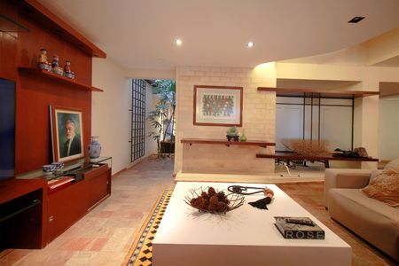 Casa à venda com 460m², 4 quartos e 4 vagasSala  2