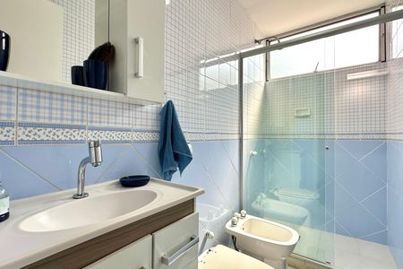 Apartamento à venda com 140m², 4 quartos e 2 vagasBanheiro da Suíte 1