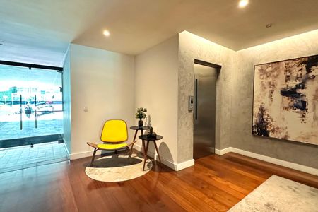 Apartamento à venda com 140m², 4 quartos e 2 vagasEntrada