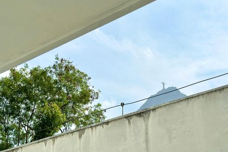 Apartamento à venda com 140m², 4 quartos e 2 vagasVaranda