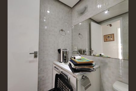 Apartamento à venda com 192m², 3 quartos e 1 vagaBanheiro Social