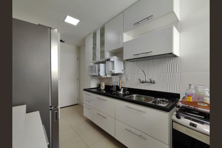 Apartamento à venda com 192m², 3 quartos e 1 vagaCozinha
