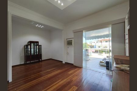 Sala de apartamento para alugar com 3 quartos, 192m² em Recreio dos Bandeirantes, Rio de Janeiro