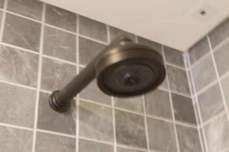 Apartamento à venda com 51m², 2 quartos e 1 vaga Apartamento à venda com 51m², 2 quartos e 1 vagaBanheiro