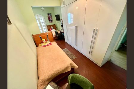 Casa à venda com 278m², 3 quartos e 3 vagasQuarto 2