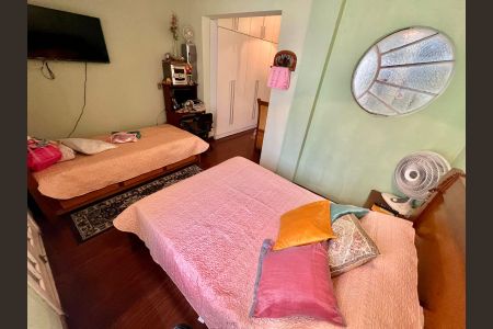 Casa à venda com 278m², 3 quartos e 3 vagasQuarto 2