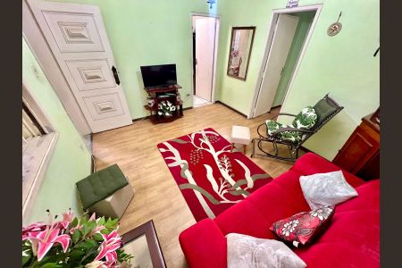 Casa à venda com 278m², 3 quartos e 3 vagasSala