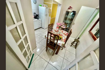 Casa à venda com 278m², 3 quartos e 3 vagasCozinha 1