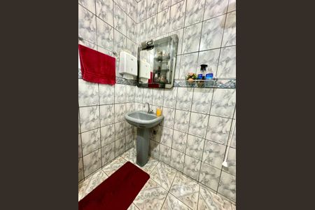 Casa à venda com 278m², 3 quartos e 3 vagasBanheiro Social