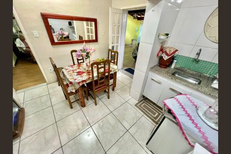 Casa à venda com 278m², 3 quartos e 3 vagasCozinha 2