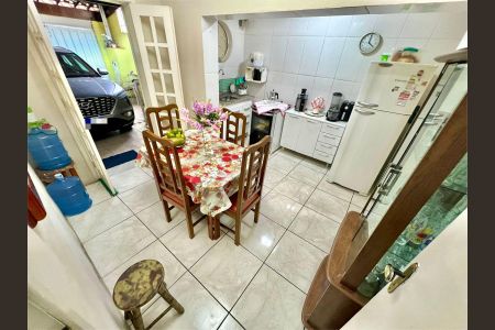 Casa à venda com 278m², 3 quartos e 3 vagasCozinha 1