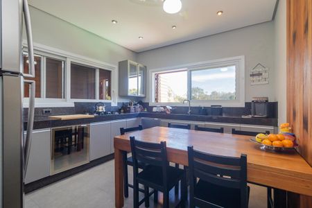 Casa à venda com 400m², 3 quartos e 3 vagasCozinha