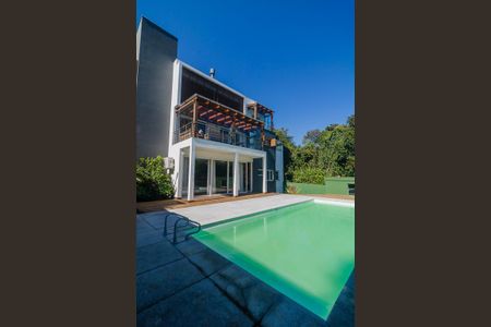 Casa à venda com 400m², 3 quartos e 3 vagasQuintal