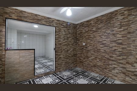 Casa para alugar com 39m², 1 quarto e sem vaga Casa para alugar com 39m², 1 quarto e sem vagaSala