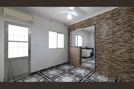 Sala de casa para alugar com 1 quarto, 39m² em Parque Cisper, São Paulo