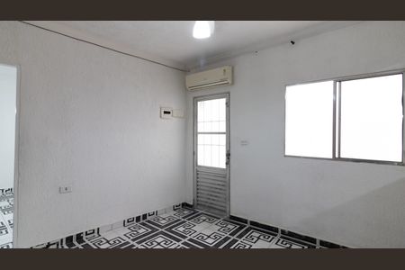 Sala de casa para alugar com 1 quarto, 39m² em Parque Cisper, São Paulo