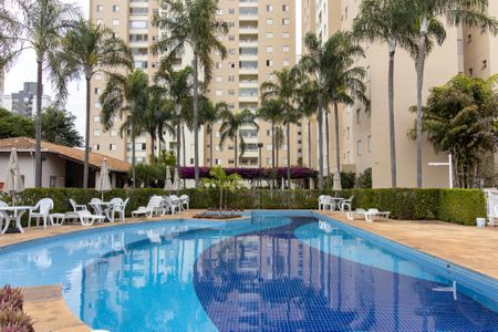 Apartamento à venda com 60m², 2 quartos e 2 vagasÁrea comum - Piscina