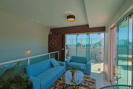 Apartamento à venda com 225m², 4 quartos e 3 vagasSala 2