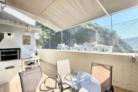 Apartamento à venda com 160m², 3 quartos e 2 vagasSegundo andar - terraço 