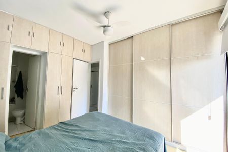 Apartamento à venda com 160m², 3 quartos e 2 vagasSuite 