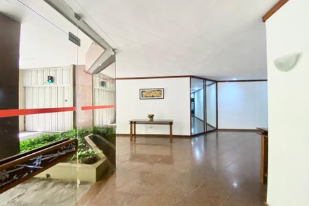 Apartamento à venda com 160m², 3 quartos e 2 vagasHall de entrada 