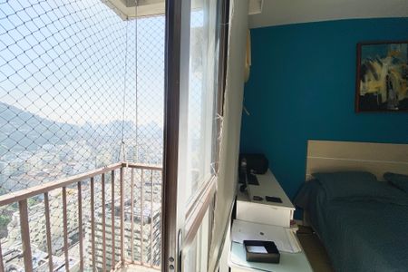 Apartamento à venda com 160m², 3 quartos e 2 vagasVaranda suíte 