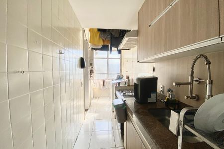 Apartamento à venda com 160m², 3 quartos e 2 vagasCozinha 