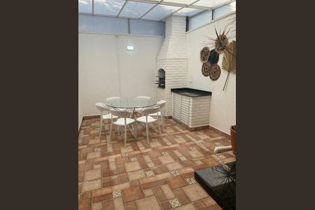 Casa à venda com 140m², 3 quartos e 2 vagasFoto 06
