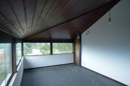 Apartamento à venda com 300m², 3 quartos e 2 vagasSala