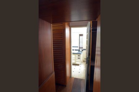 Apartamento à venda com 300m², 3 quartos e 2 vagasSuíte 1