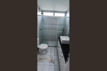 Apartamento à venda com 84m², 1 quarto e 2 vagasBanheiro da Suíte