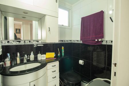 Apartamento à venda com 57m², 3 quartos e 1 vaga Apartamento à venda com 57m², 3 quartos e 1 vagaBanheiro