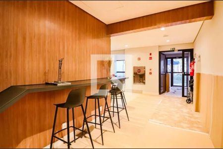 Apartamento para alugar com 73m², 2 quartos e 1 vaga Apartamento para alugar com 73m², 2 quartos e 1 vagaHall social