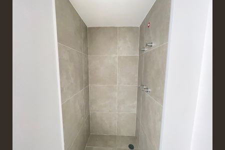 Apartamento para alugar com 73m², 2 quartos e 1 vaga Apartamento para alugar com 73m², 2 quartos e 1 vagaBanheiro Social