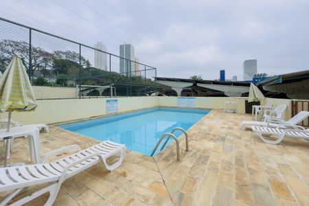 Apartamento para alugar com 67m², 2 quartos e 2 vagasÁrea comum - Piscina